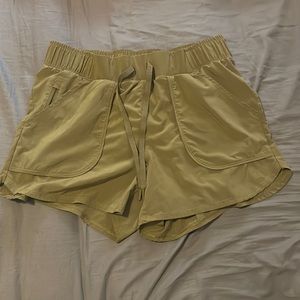 Women’s athletic short